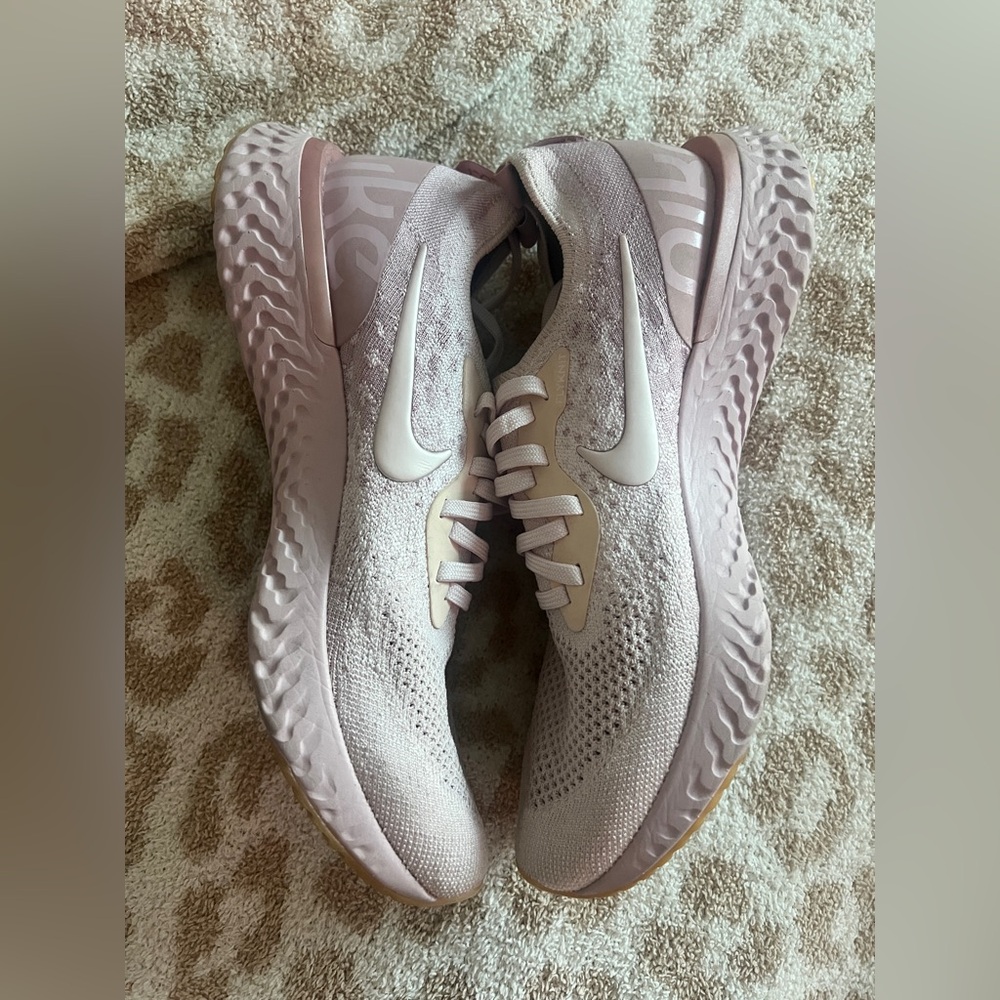 Nike Epic React Shoes Women’s 10.5